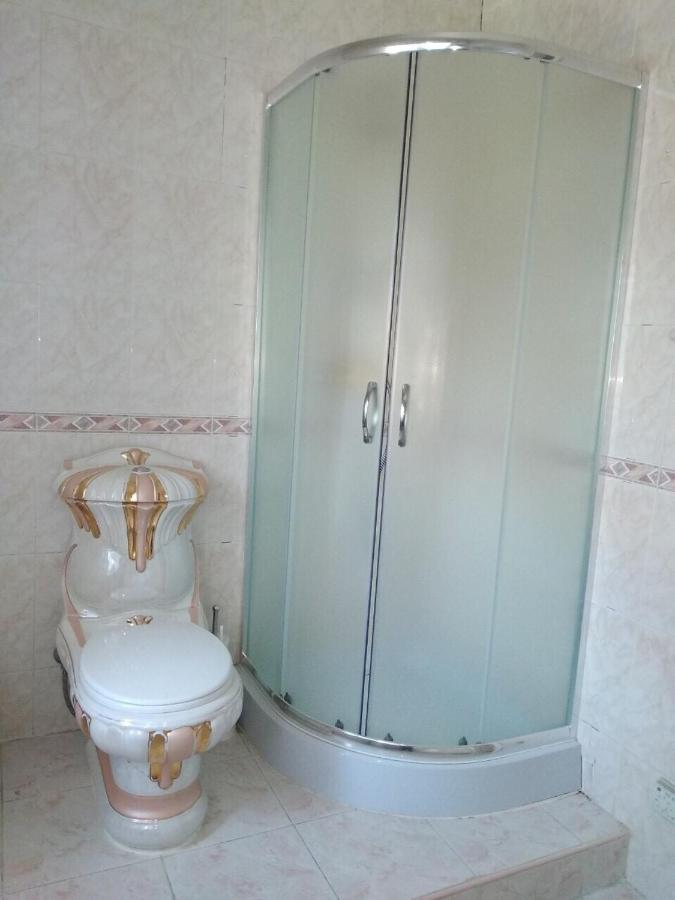Pandeson Hostel Днепър Екстериор снимка