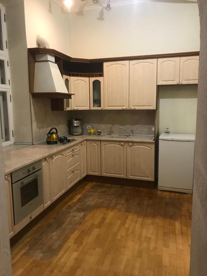 Pandeson Hostel Днепър Екстериор снимка